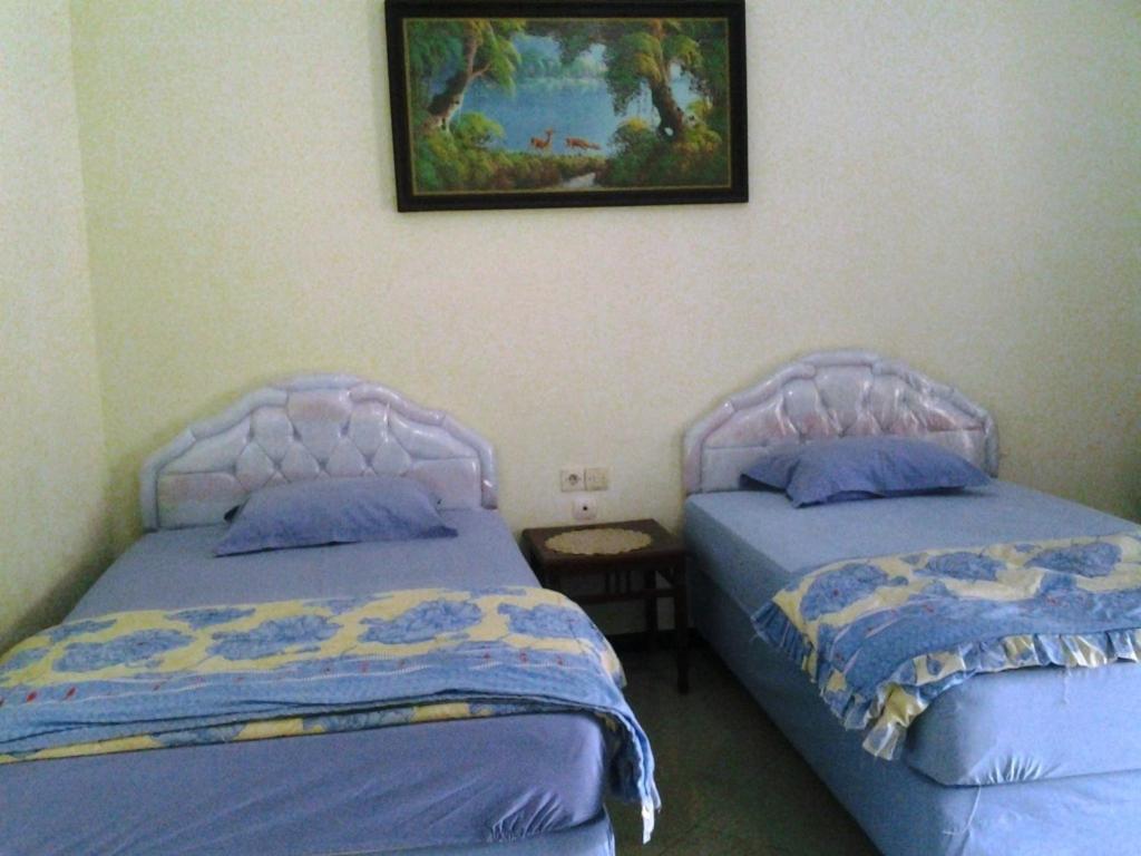 Hotel Wisma Djaja Syariah Bojonegoro Pokój zdjęcie